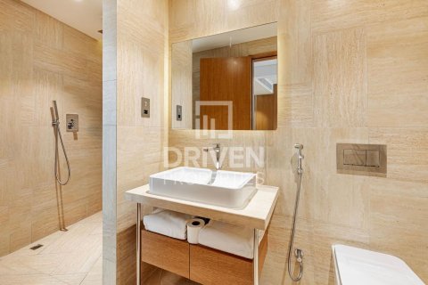 Apartment in Jumeirah Village Circle, Dubai 2 bedrooms, 259 sq.m. № 86752 - photo 12