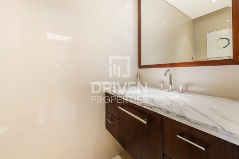Apartment in The Address Sky View Towers, Downtown Dubai (Downtown Burj Dubai), Dubai 2 bedrooms, 157.84 sq.m. № 126590 - photo 15