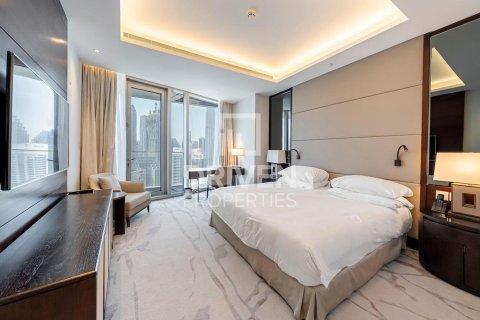 Apartment in The Address Sky View Towers, Downtown Dubai (Downtown Burj Dubai), Dubai 2 bedrooms, 157.84 sq.m. № 126590 - photo 10