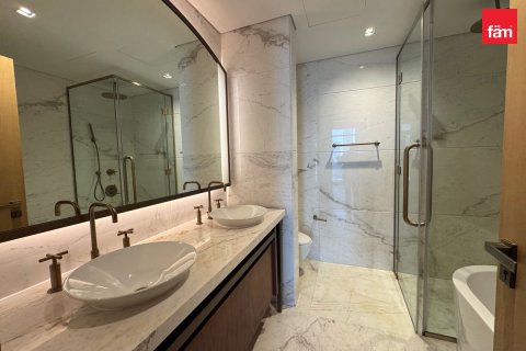 Apartment in Downtown Dubai (Downtown Burj Dubai), Dubai 2 bedrooms, 165.1 sq.m. № 115440 - photo 12