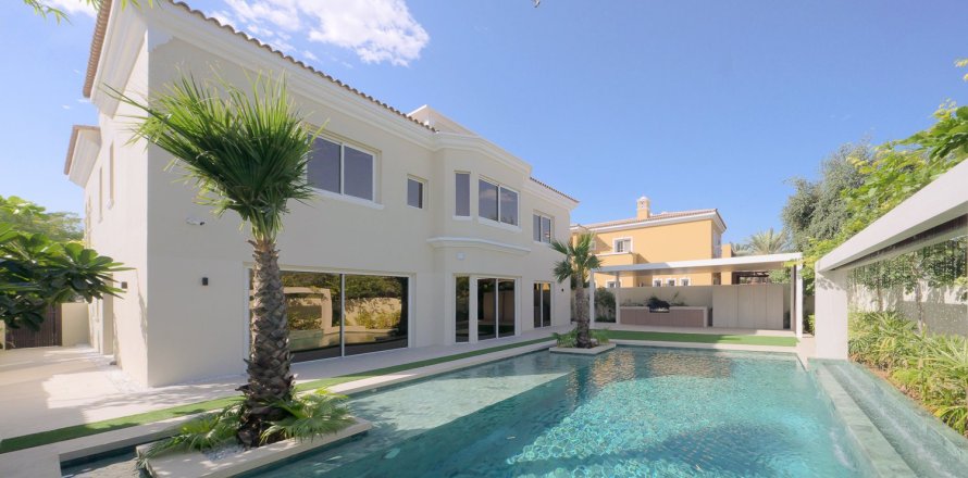 Villa à Arabian Ranches, Dubai, 5 chambres, 640.01 m², № 136484