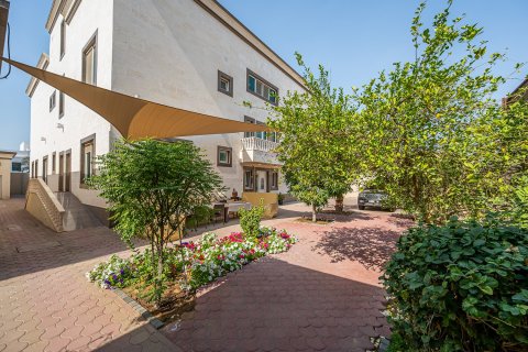 Villa in Al Khawaneej, Dubai 7 bedrooms, 1034.66 sq.m. № 136481