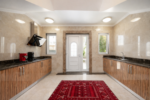 Villa in Al Khawaneej, Dubai 7 bedrooms, 1034.66 sq.m. № 136481 - photo 17