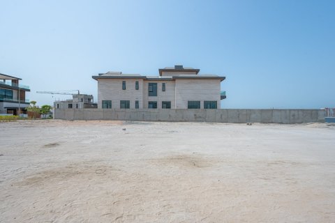 Land in Jumeirah, Dubai 1978.83 sq.m. № 136479 - photo 4