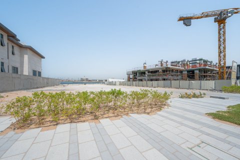 Land in Jumeirah, Dubai 1978.83 sq.m. № 136479 - photo 13