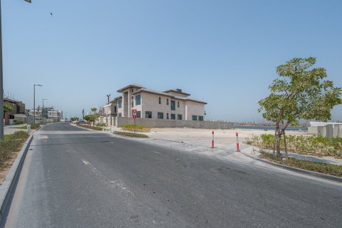 Land in Jumeirah, Dubai 1978.83 sq.m. № 136479 - photo 14