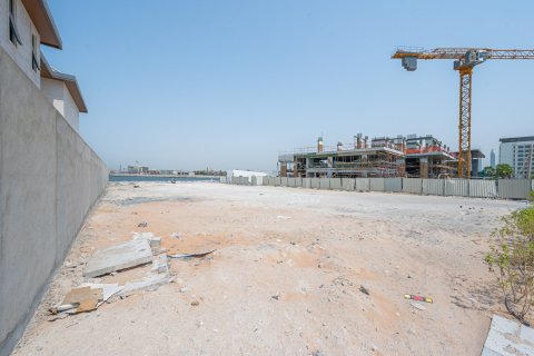 Land in Jumeirah, Dubai 1978.83 sq.m. № 136479 - photo 11