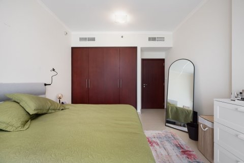 Apartment in Jumeirah Bay X1, Jumeirah Lake Towers, Dubai 1 bedroom, 90.28 sq.m. № 136480 - photo 9