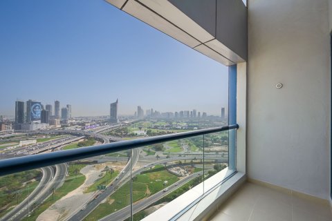 Apartment in Jumeirah Bay X1, Jumeirah Lake Towers, Dubai 1 bedroom, 90.28 sq.m. № 136480 - photo 11