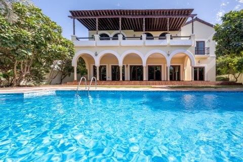 Villa à The Villa, Dubai, 5 chambres, 1221.21 m², № 136472