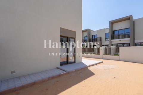 Townhouse in Dubai Land, Dubai 4 bedrooms, 216.46399000 sq.m. № 16712 - photo 4