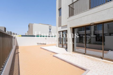 Townhouse in Dubai Land, Dubai 4 bedrooms, 216.46399000 sq.m. № 16712 - photo 14