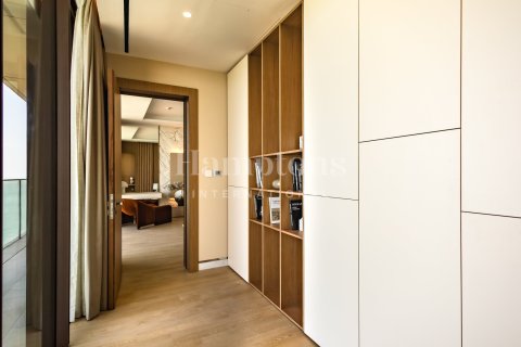 Apartment in Atlantis The Royal Residences, Palm Jumeirah, Dubai 3 bedrooms, 318.65729000 sq.m. № 16697 - photo 2