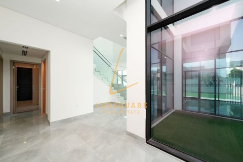 Снять в аренду виллу в Murooj Al Furjan, Al Furjan, Дубай: 4 спальни, 570м², № 115033 - фото 13