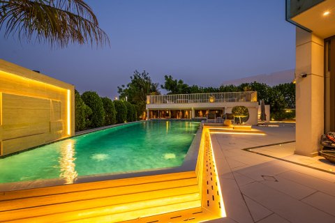 Villa in District One, Mohammed Bin Rashid City, Dubai 7 bedrooms, 1195.01 sq.m. № 136494 - photo 12