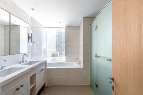 Apartment in Downtown Dubai (Downtown Burj Dubai), Dubai 2 bedrooms, 159.15 sq.m. № 136486 - photo 9