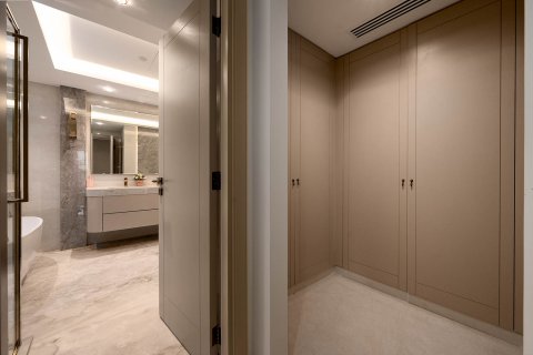 Appartement à Marina Residences 1, Palm Jumeirah, Dubai, 3 chambres, 226.57 m², № 136495 - photo 14