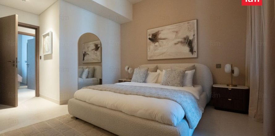 Квартира в Meydan, Дубай, 2 спальни, 137.1м², № 10937