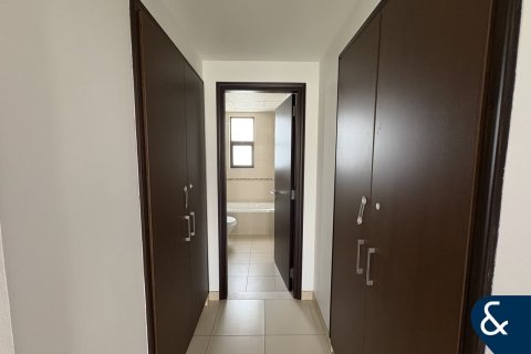 Villa in Reem, Dubai 3 bedrooms, 202 sq.m. № 76664 - photo 13