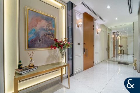 Снять в аренду виллу в Аль-Барари, Дубай: 4 спальни, 669м², № 76653 - фото 8