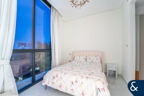 Снять в аренду виллу в Аль-Барари, Дубай: 4 спальни, 669м², № 76653 - фото 19