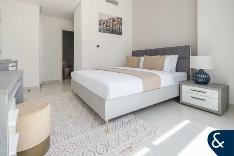 Apartment in DAMAC Hills (Akoya by DAMAC), Dubai 1 bedroom, 70 sq.m. № 75566 - photo 12