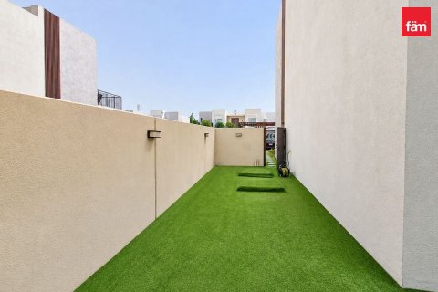Apartment in Dubai 3 bedrooms, 199 sq.m. № 139355 - photo 8
