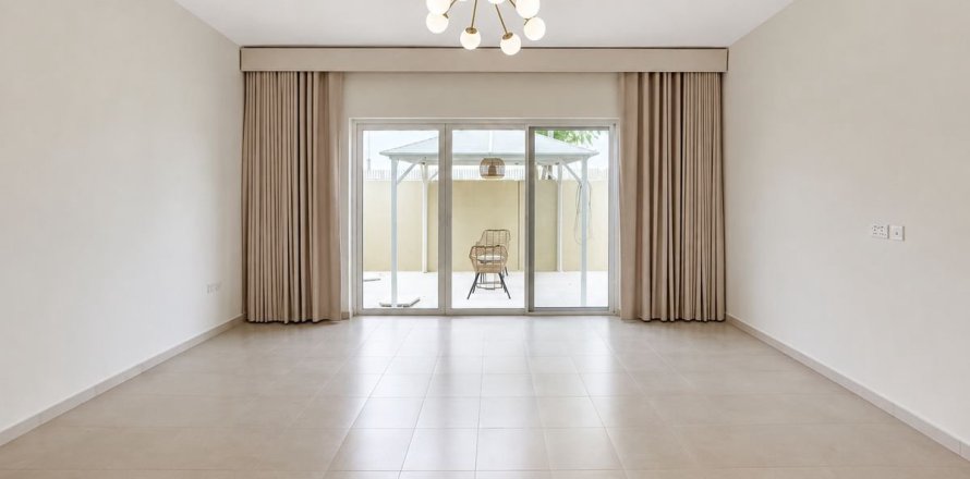 Apartment in Dubai 3 bedrooms, 199 sq.m. № 139355