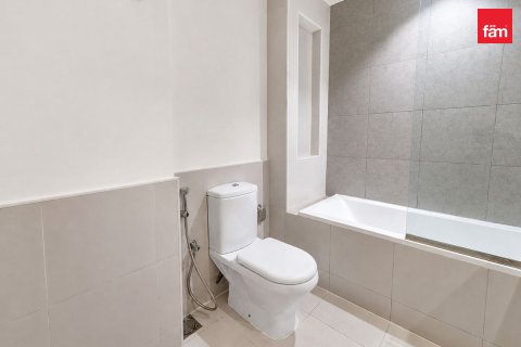 Apartment in Dubai 3 bedrooms, 199 sq.m. № 139355 - photo 2