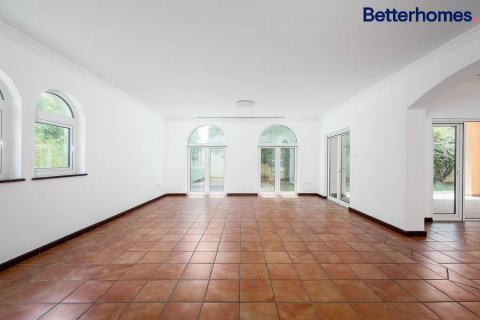 Villa en The Villa, Dubai, 5 dormitorios, 1002 m², № 57961 - foto 10