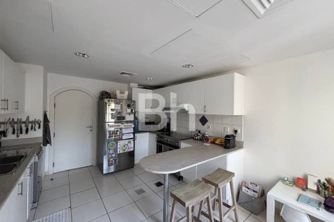 Villa in The Springs, Dubai 3 bedrooms, 376 sq.m. № 57687 - photo 9