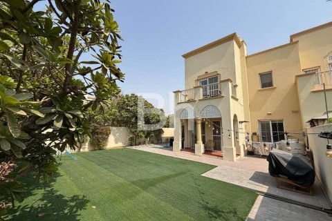 Villa in The Springs, Dubai 3 bedrooms, 376 sq.m. № 57687 - photo 14