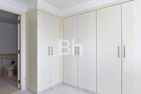 Villa in The Springs, Dubai 3 bedrooms, 376 sq.m. № 57687 - photo 5
