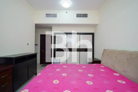 Apartment in Dubai Studio City, Dubai 2 bedrooms, 108 sq.m. № 57688 - photo 14