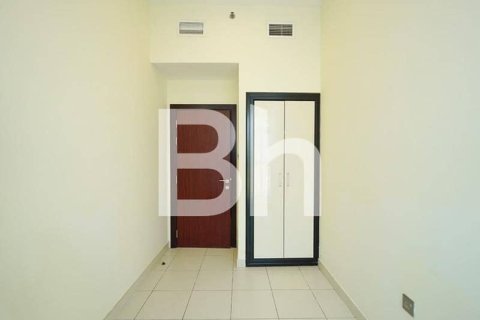 Apartment in Dubai Studio City, Dubai 2 bedrooms, 108 sq.m. № 57688 - photo 16