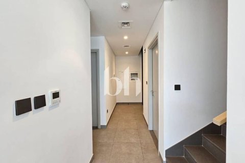Townhouse in Arabian Ranches 3, Dubai 3 bedrooms, 193 sq.m. № 57702 - photo 15