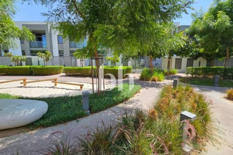 Townhouse in Arabian Ranches 3, Dubai 3 bedrooms, 193 sq.m. № 57702 - photo 10