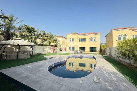 فيلا في Jumeirah Park, دبي 4 غرف نوم, 760 م² رقم 57186 - صورة 1