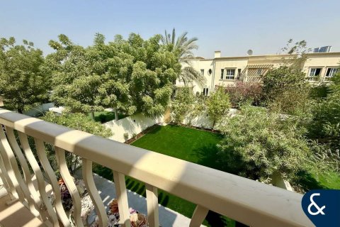 Снять в аренду виллу в The Springs, Дубай: 3 спальни, 228м², № 76109 - фото 23