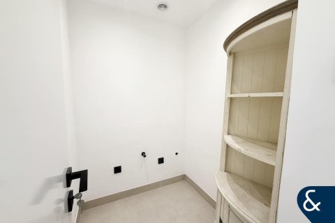 Снять в аренду виллу в The Springs, Дубай: 3 спальни, 228м², № 76109 - фото 12