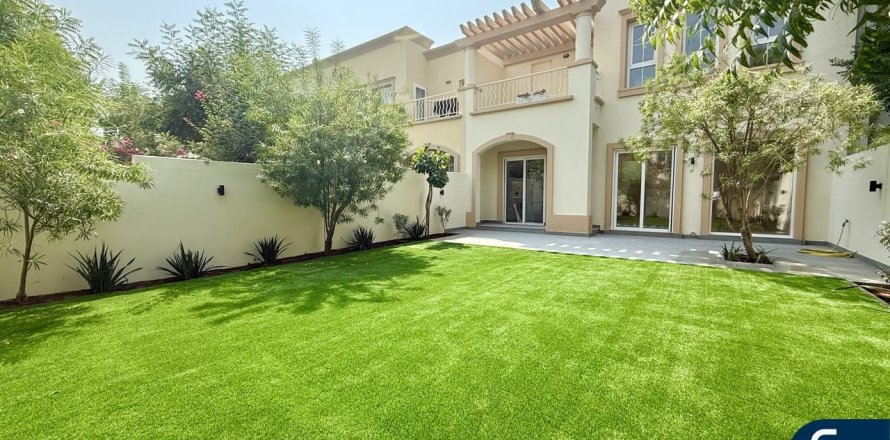 Вилла в The Springs, Дубай, 3 спальни, 228м², № 76109