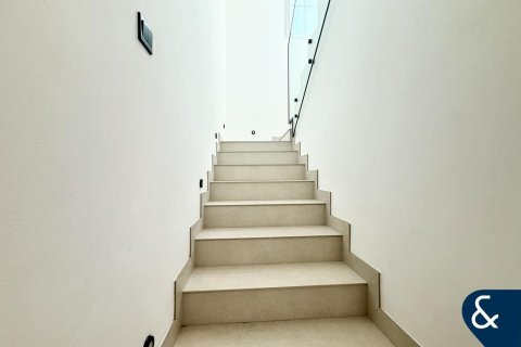 Снять в аренду виллу в The Springs, Дубай: 3 спальни, 228м², № 76109 - фото 13