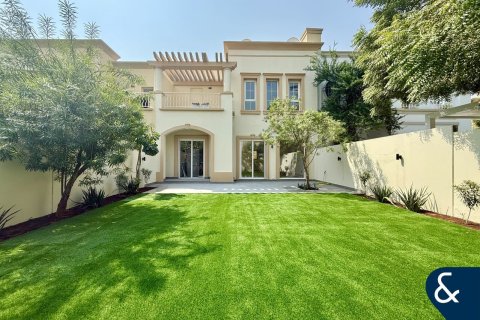 Снять в аренду виллу в The Springs, Дубай: 3 спальни, 228м², № 76109 - фото 6