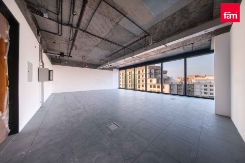 Снять в аренду офис в Bur Dubai, Дубай: 90.9м², № 76115 - фото 1