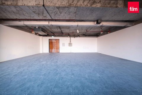 Снять в аренду офис в Bur Dubai, Дубай: 90.9м², № 76115 - фото 2