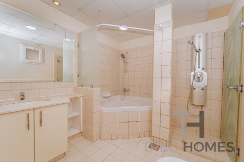 Villa à Meadows, Dubai, 4 chambres, 332 m², № 13501 - photo 18