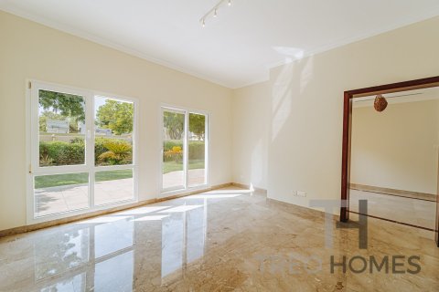 Villa à Meadows, Dubai, 4 chambres, 332 m², № 13501 - photo 6