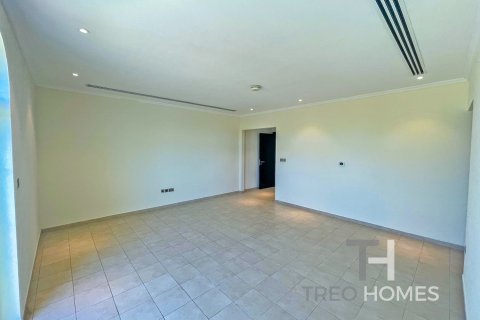 Villa en Legacy, Jumeirah Park, Dubai, 4 dormitorios, 403 m², № 13499 - foto 13