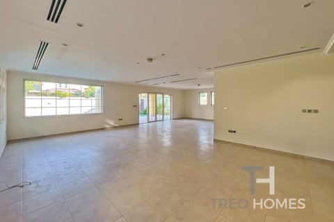 Villa en Legacy, Jumeirah Park, Dubai, 4 dormitorios, 403 m², № 13499 - foto 10