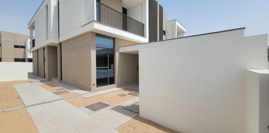 Villa en Al Furjan, Dubai, 4 dormitorios, 367 m², № 47852